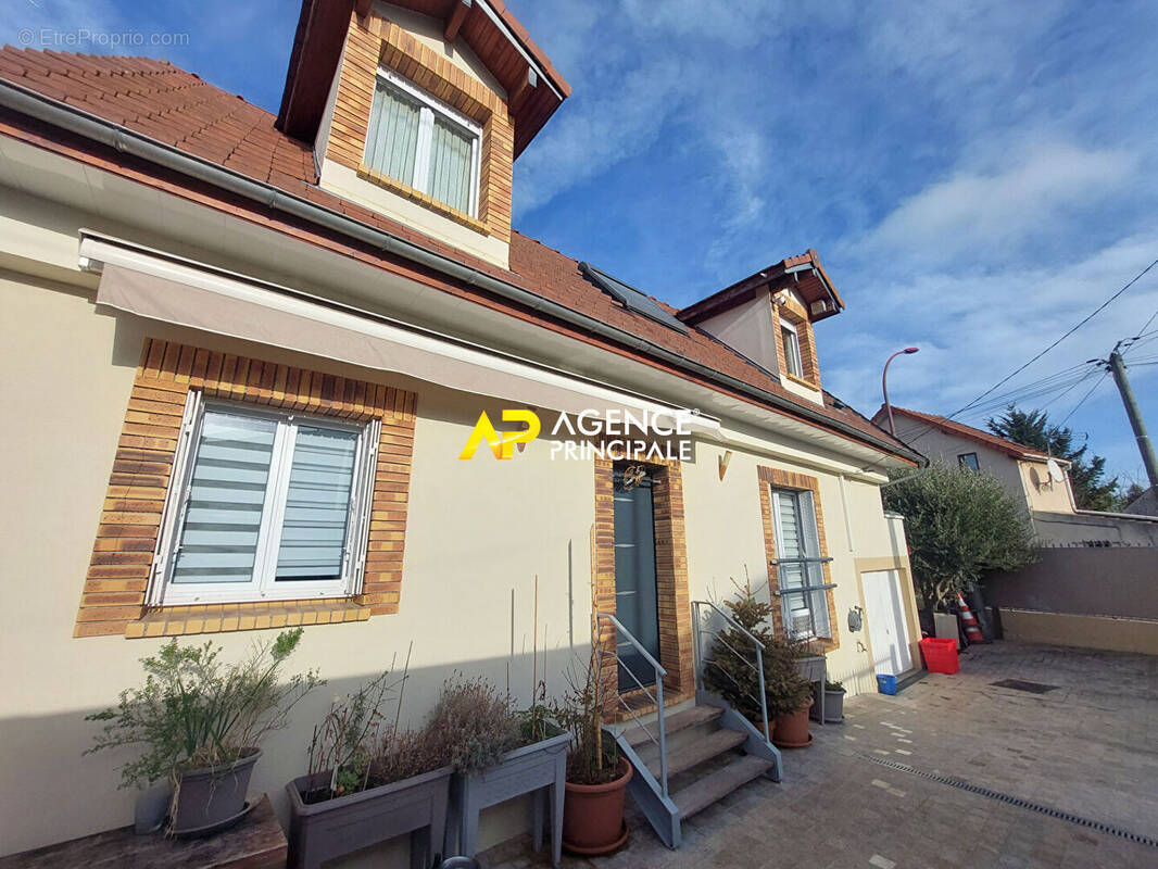Maison à BEZONS
