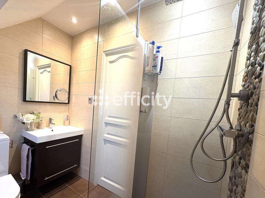 Maison à MONTIGNY-LES-CORMEILLES