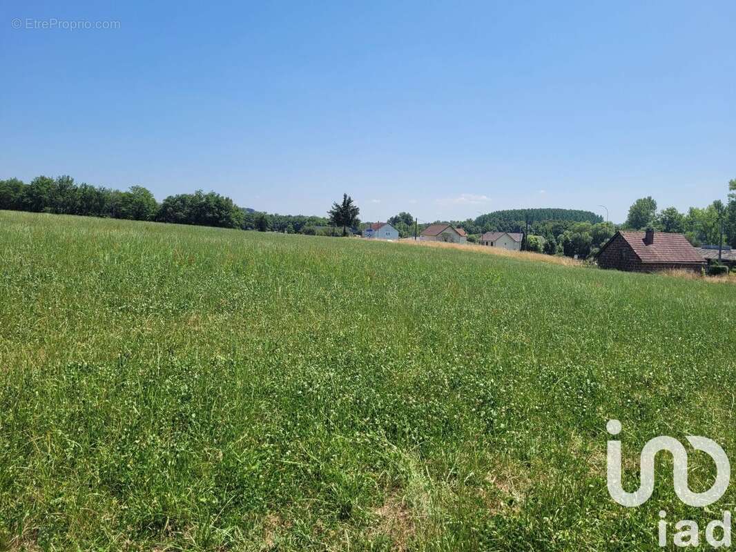 Photo 2 - Terrain à OBJAT