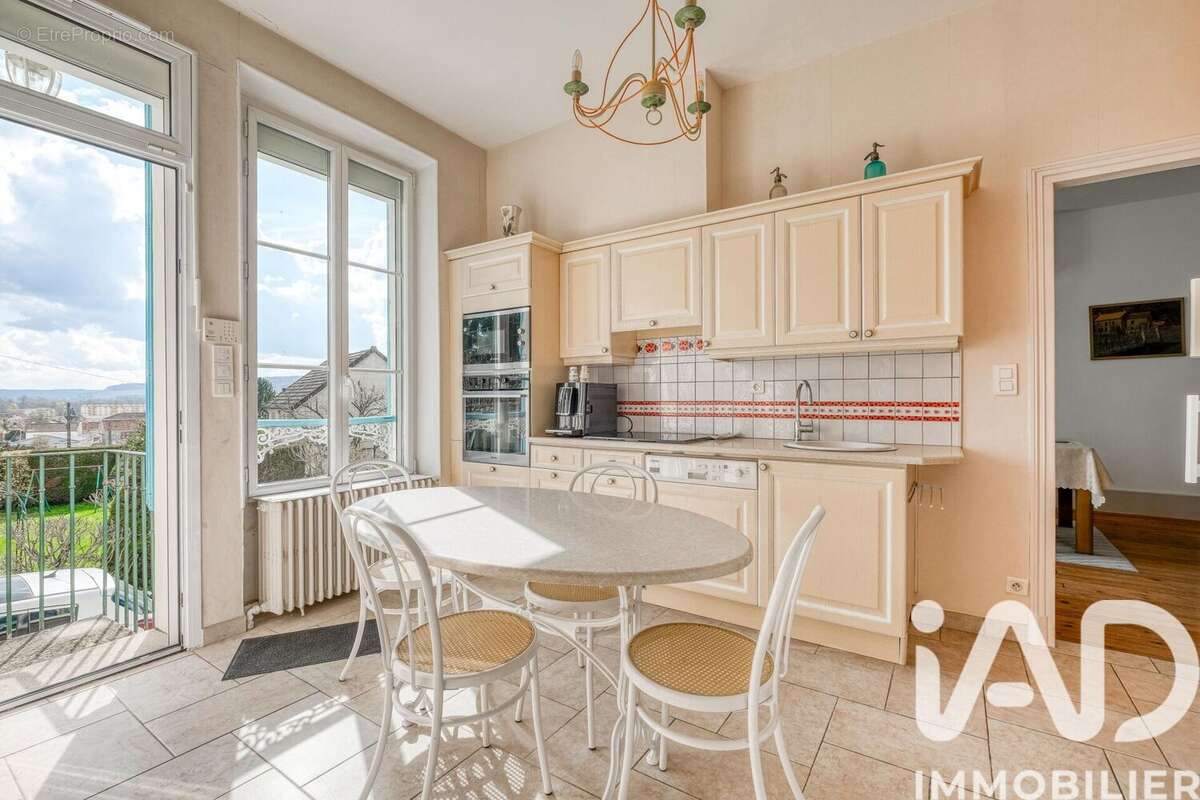 Photo 8 - Maison à CHATEAU-THIERRY