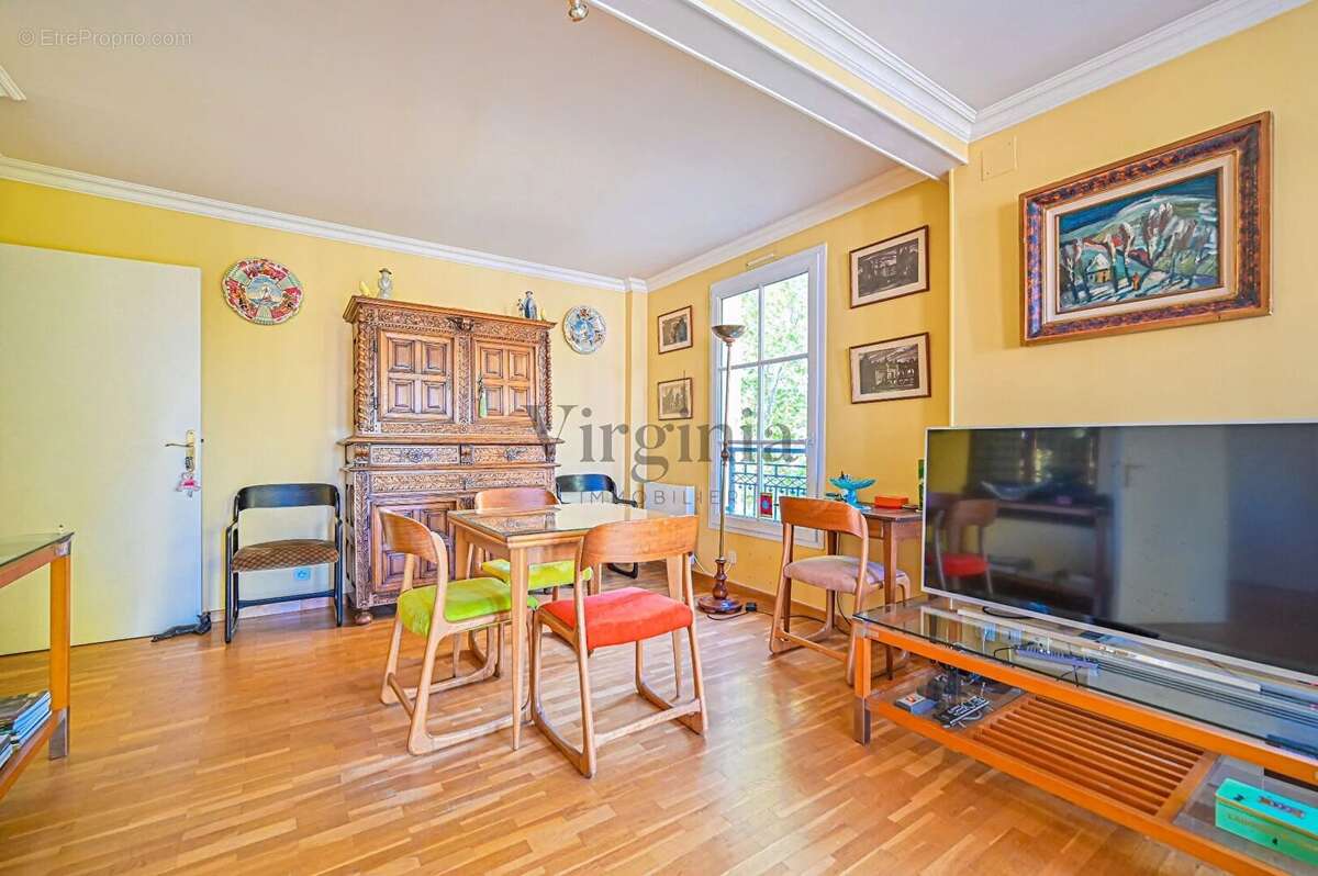 Appartement à MAISONS-ALFORT