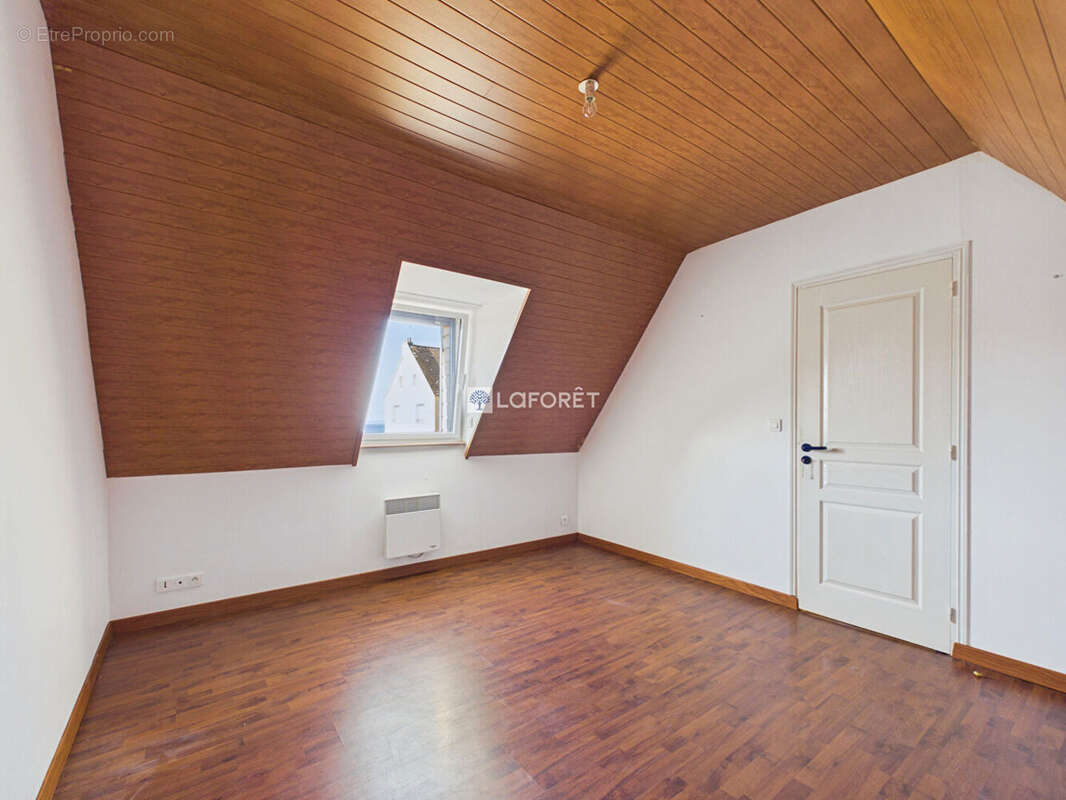 Maison Plozevet 5 pièce(s) 91 m2 - photo 16