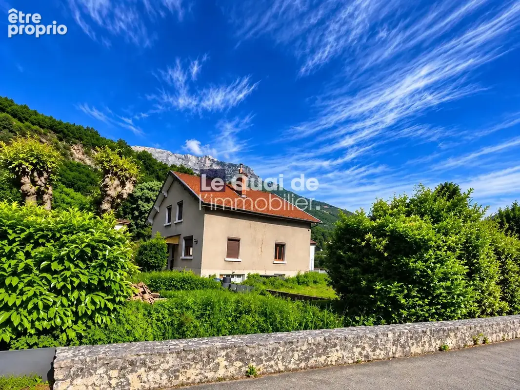 Photo Maison à Claix au prix de 480 000€