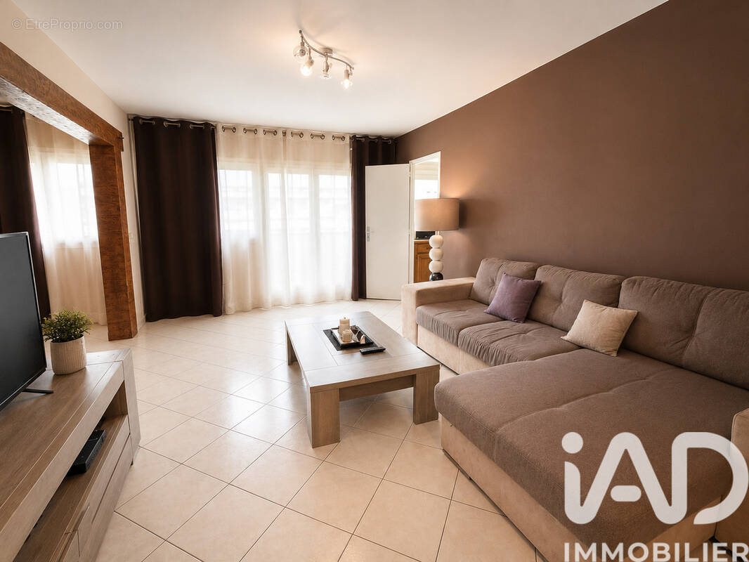 Photo 1 - Appartement à LE MEE-SUR-SEINE