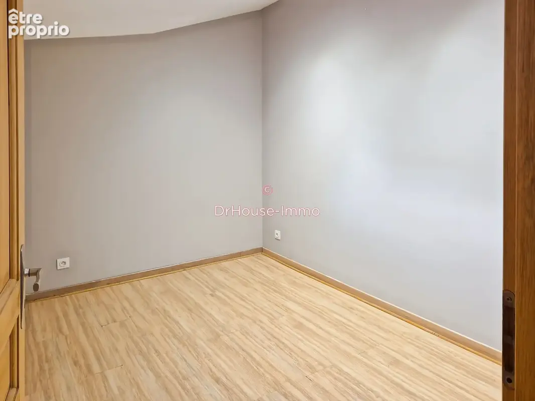 Appartement 3 pièces 79 m² à vendre à Firminy (42700) - photo 17