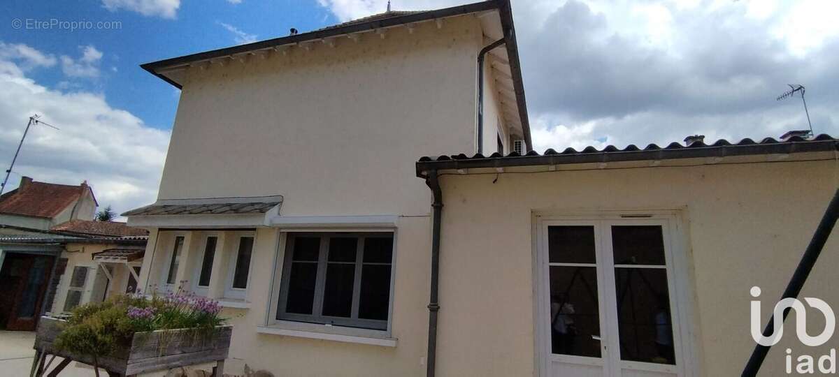 Photo 8 - Maison à JOUHET