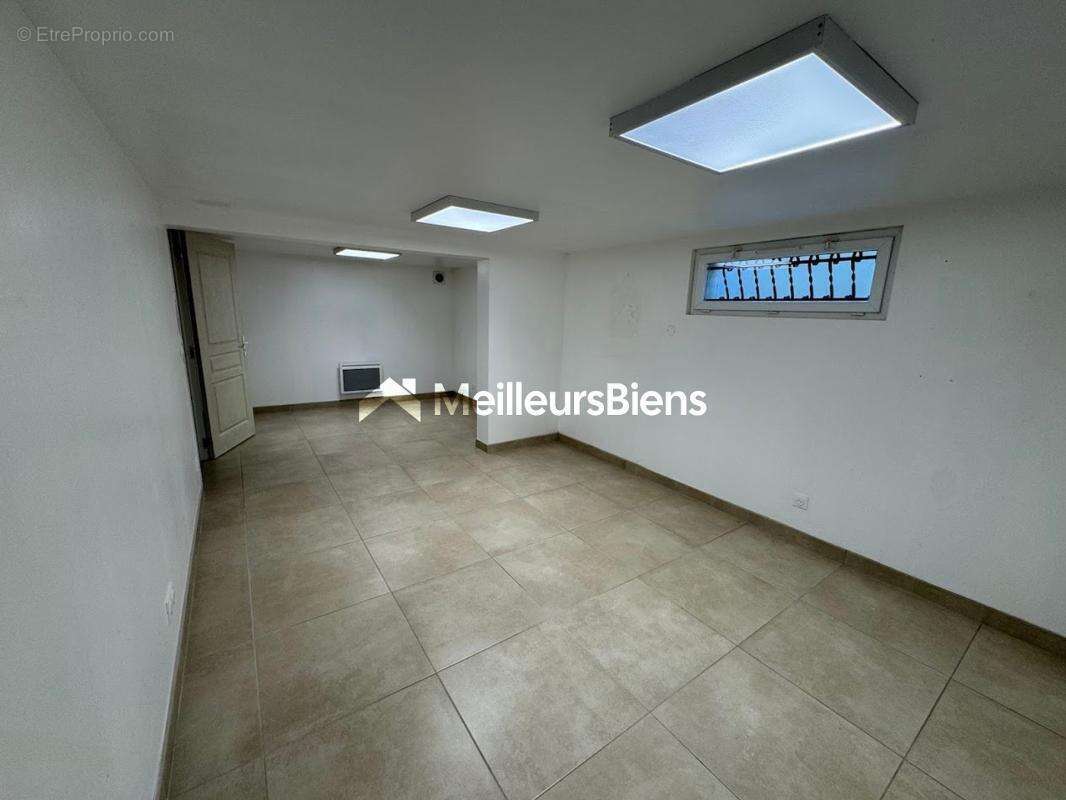 Maison à SAINT-PARRES-AUX-TERTRES