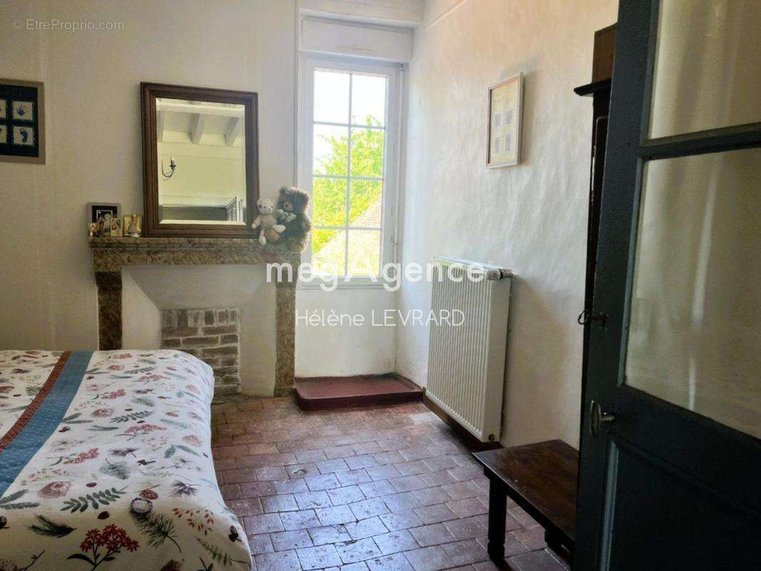 Maison à SAINTE-SUZANNE