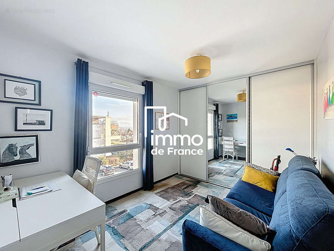 Appartement à PREVESSIN-MOENS