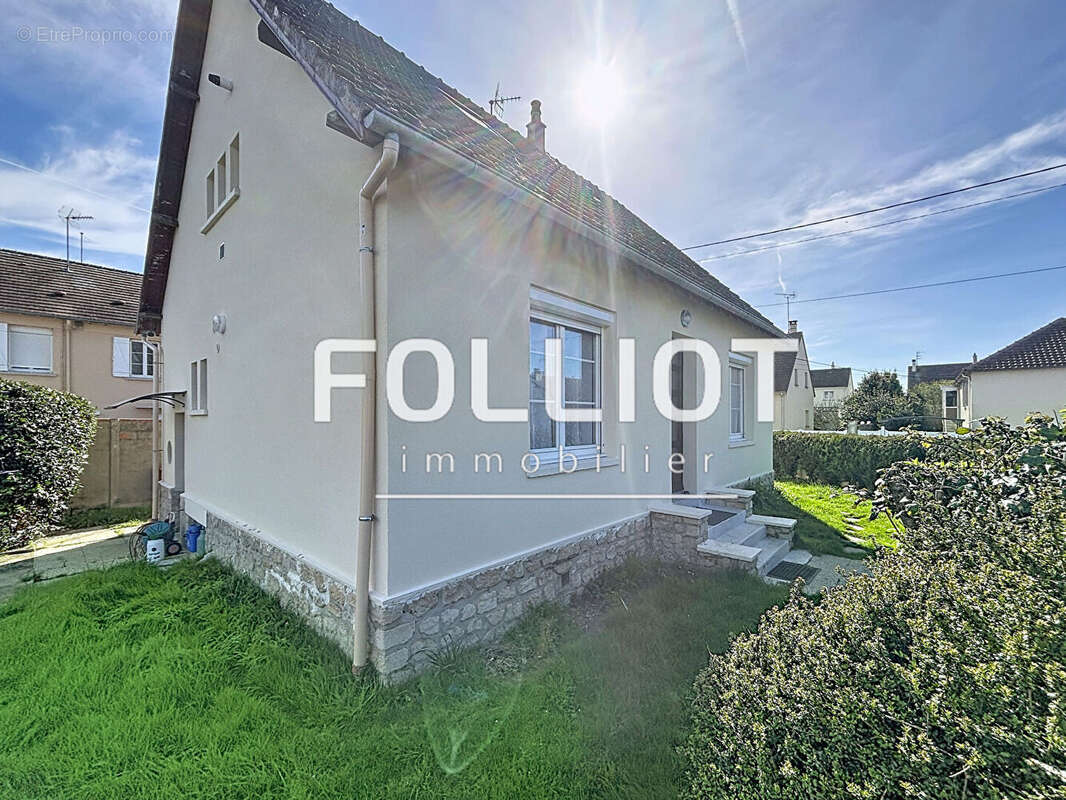 Maison à DIVES-SUR-MER