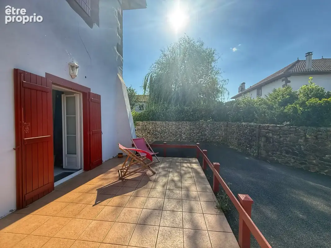 Appartement T3 avec terrasse et parking - photo 5
