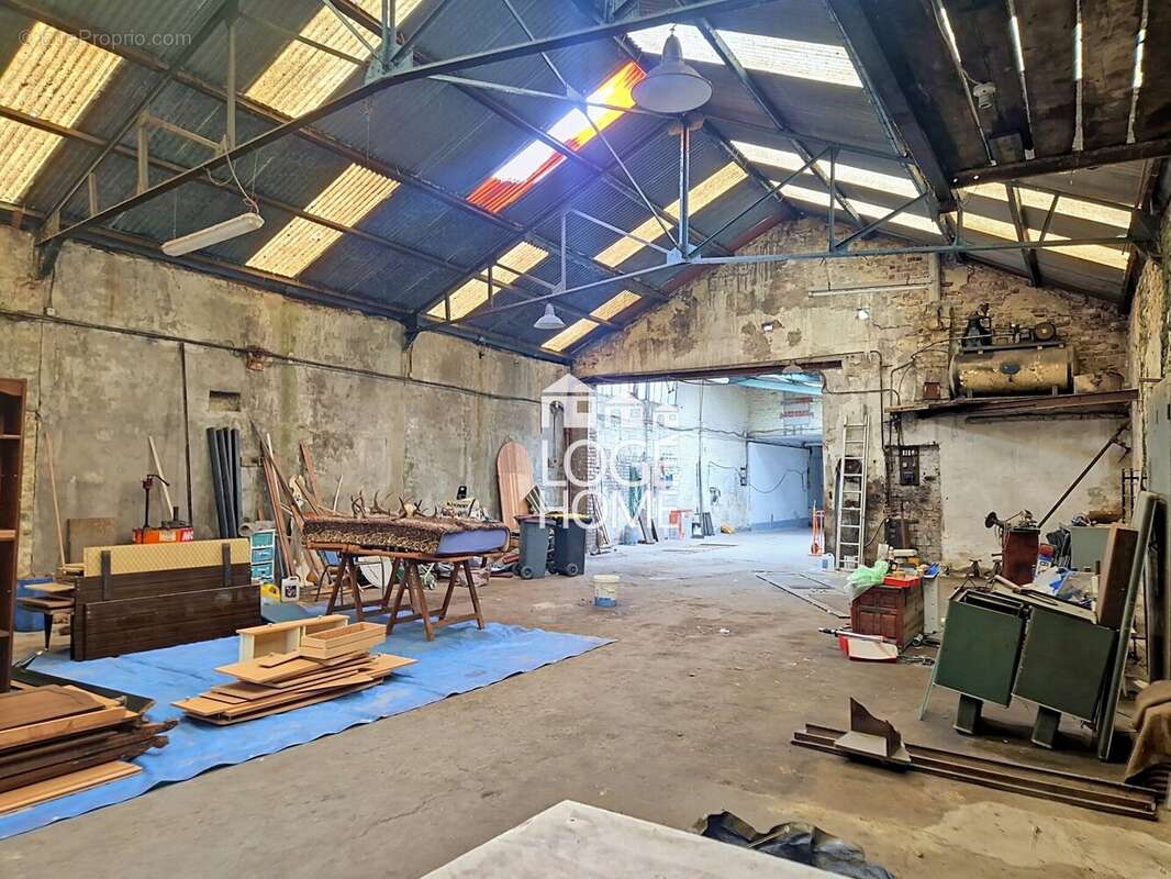 Hangar