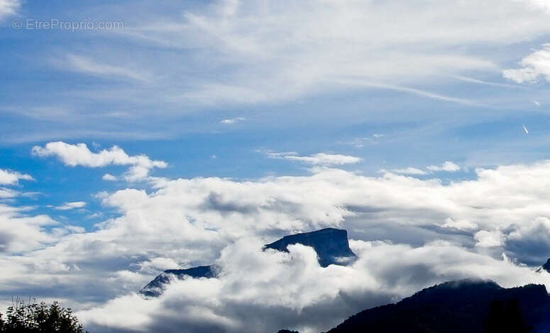 Appartement à SAINT-ALBAN-LEYSSE