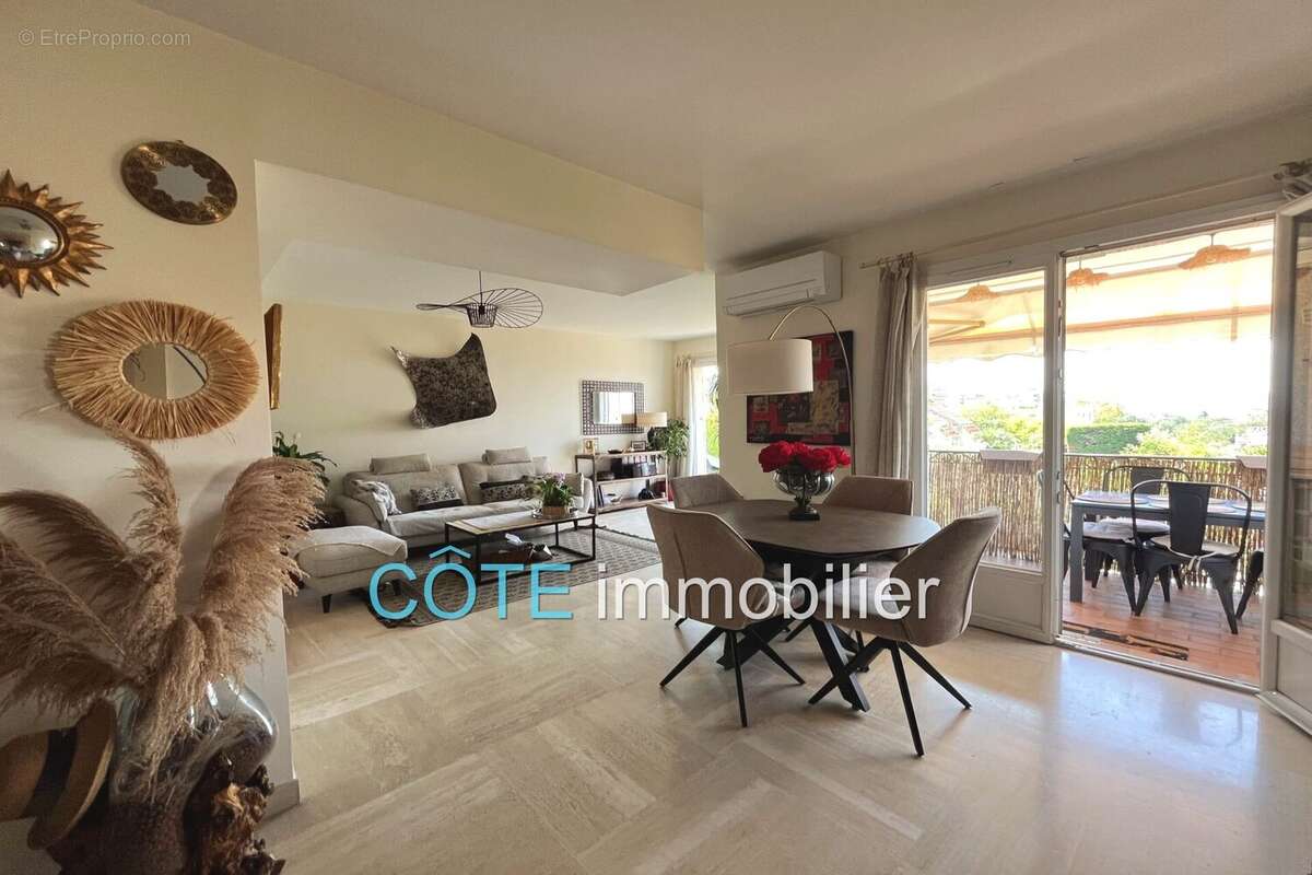 Appartement 76 m² à Antibes  - photo 2