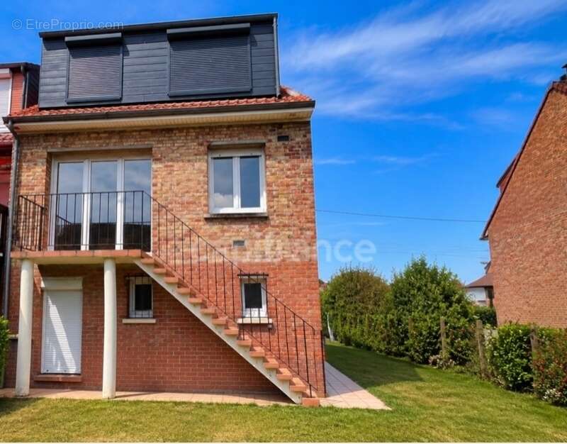 Maison à WAMBRECHIES