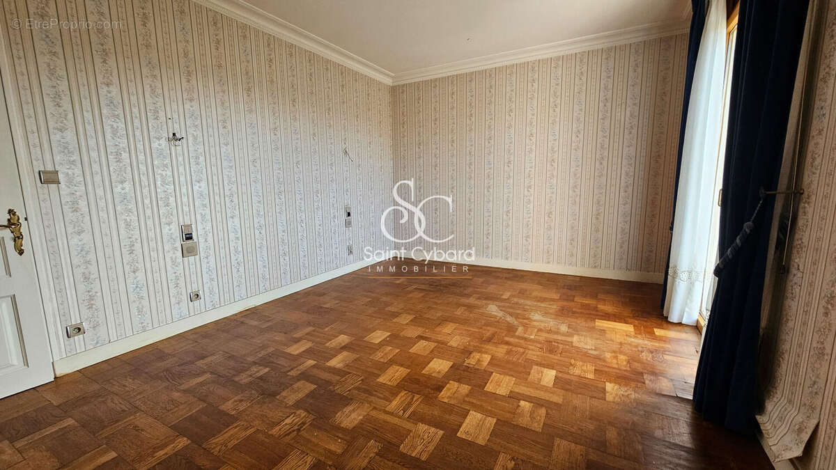 Maison à L'ISLE-D'ESPAGNAC