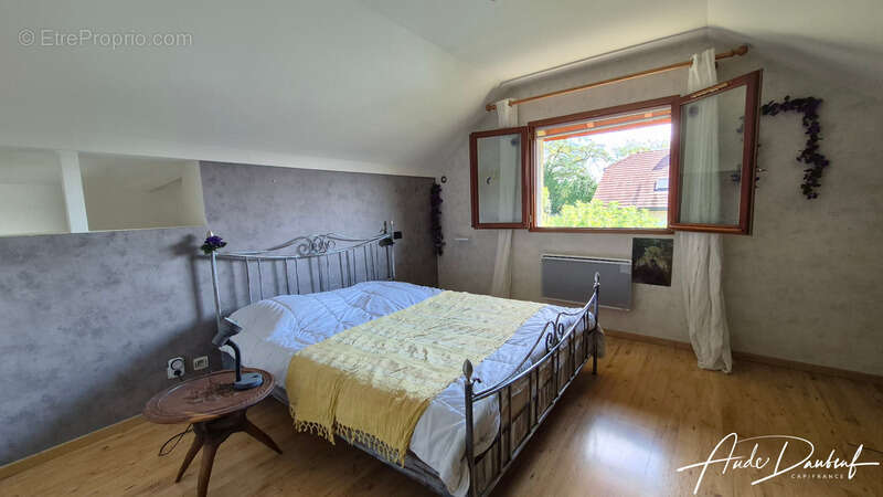 Maison à HAUTEVILLE-SUR-FIER