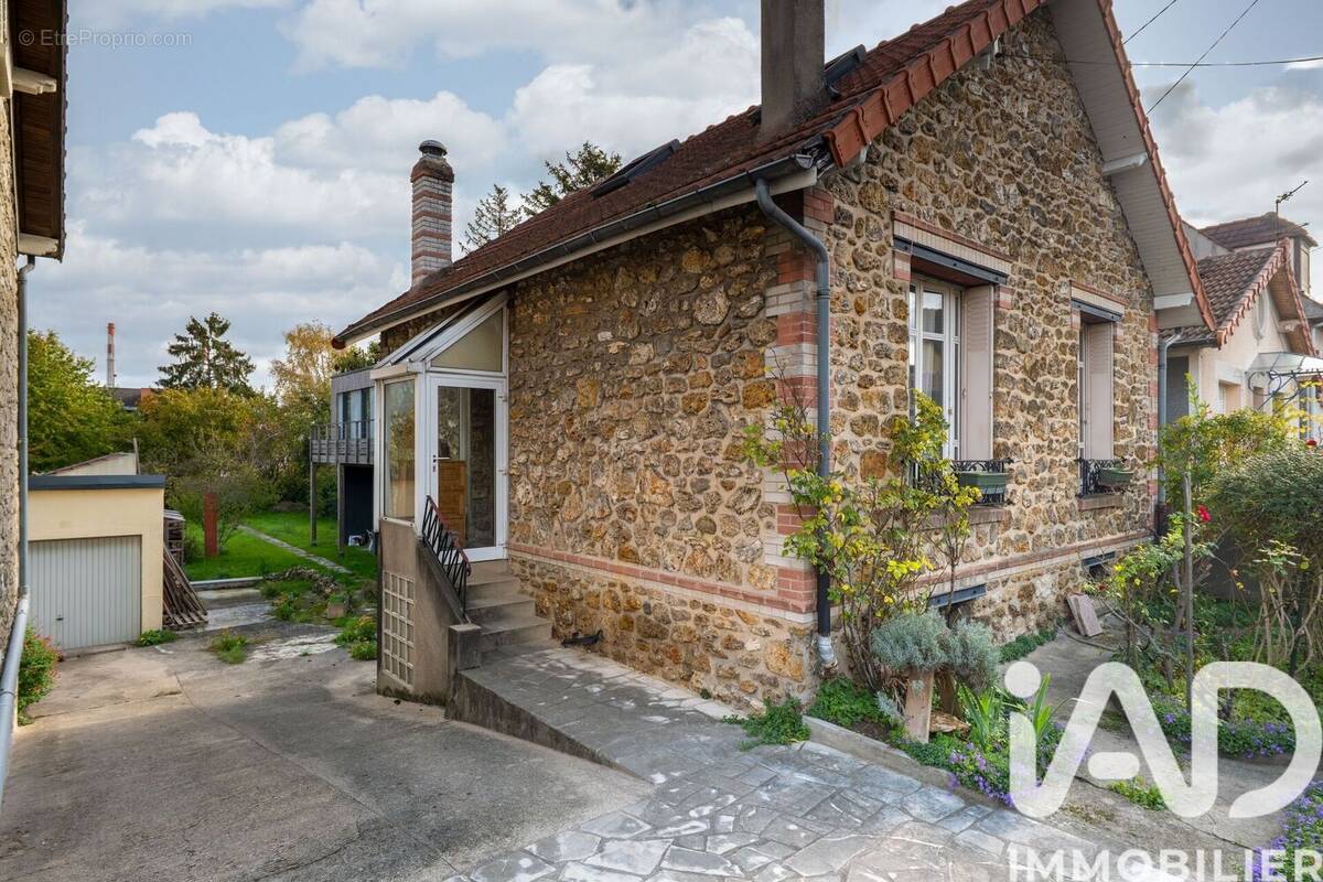 Photo 1 - Maison à VITRY-SUR-SEINE