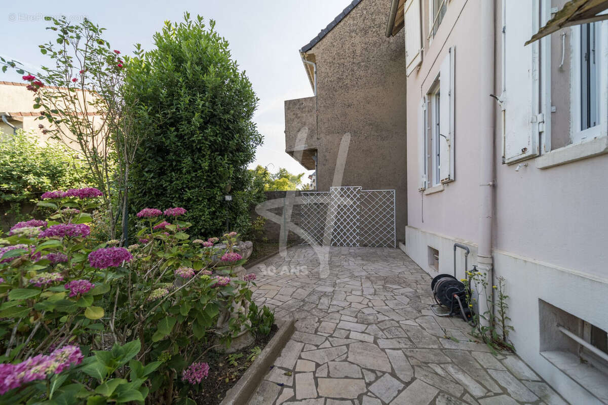 Maison à FLORANGE