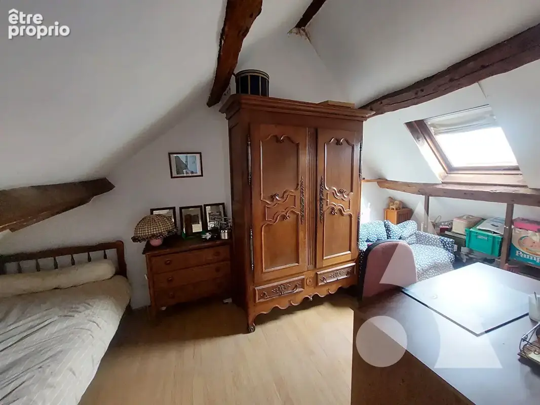 Vieux CREPY au pied des commerces - jardin - 4 chambres - photo 14