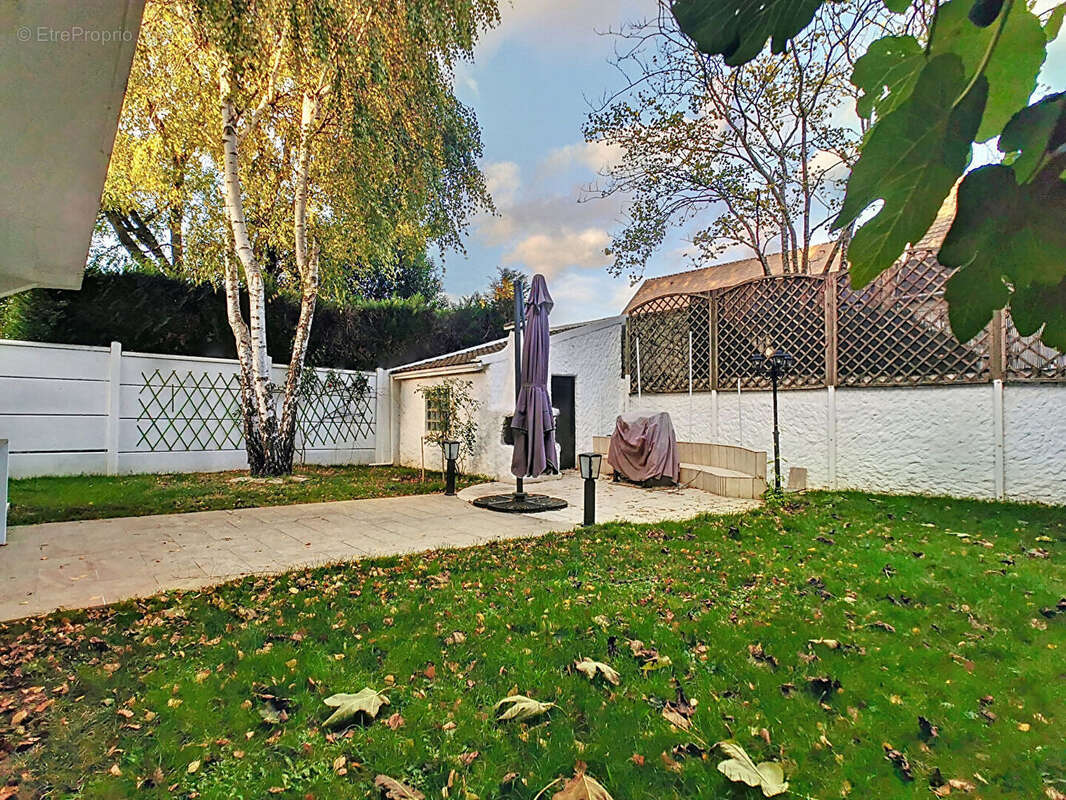 Maison à ORMESSON-SUR-MARNE
