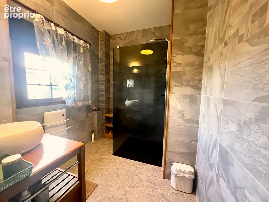 Maison MONTIGNY 6 pièces + grand garage + sauna - photo 12