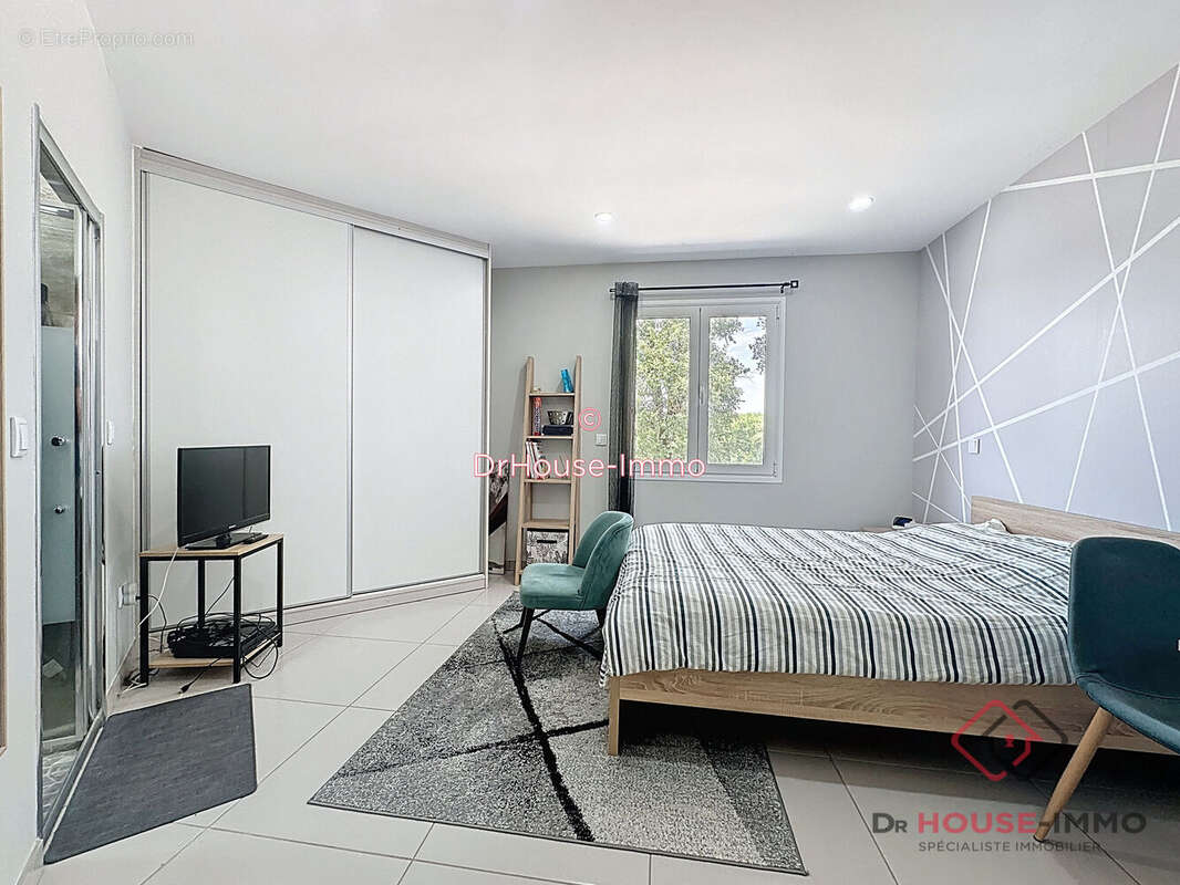 Maison à COULOUNIEIX-CHAMIERS