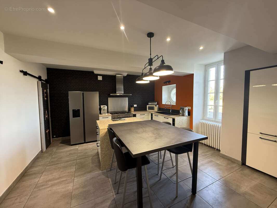 Maison à BRANNE