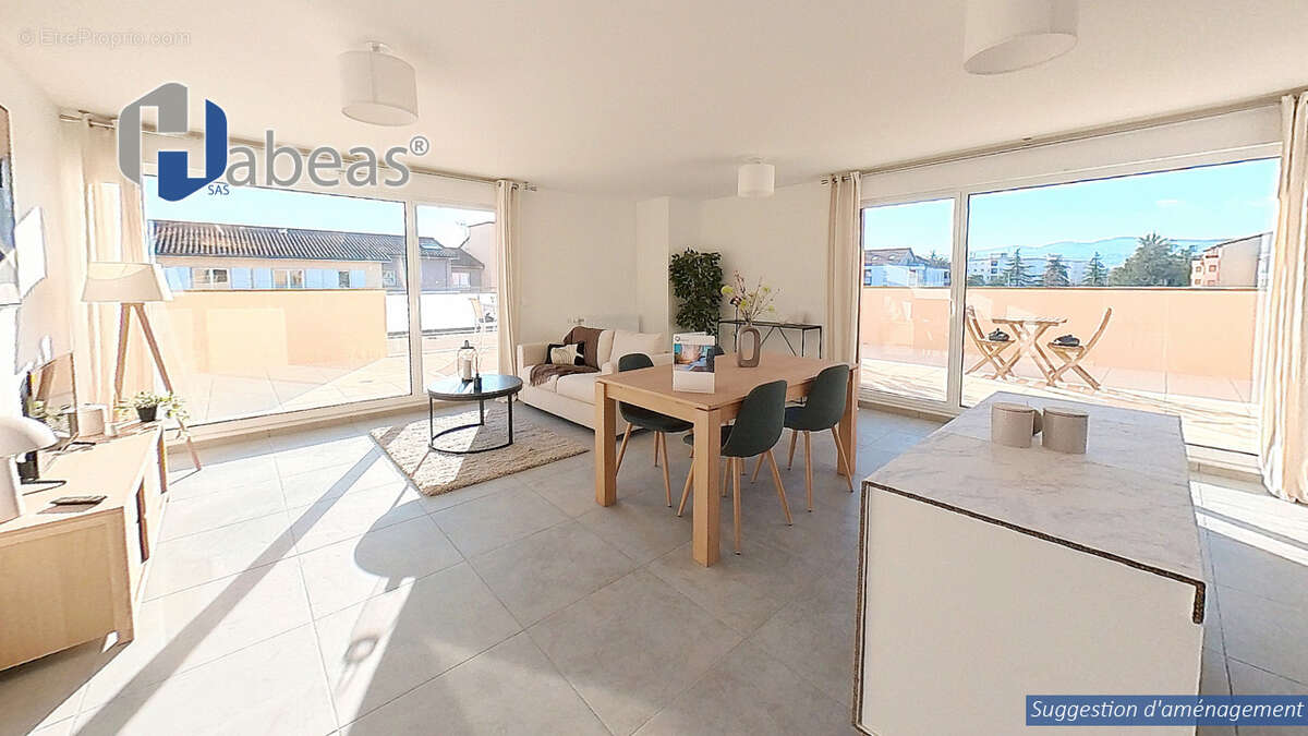 Appartement à CRAPONNE