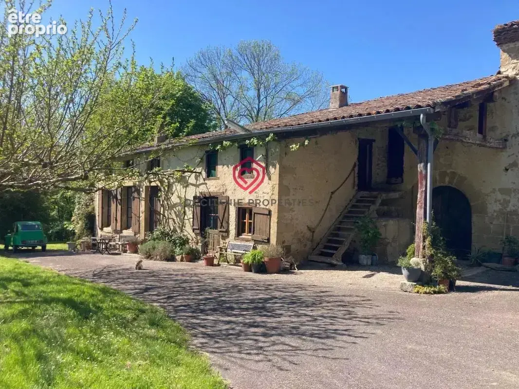 Maison de campagne avec piscine et dépendances - photo 34