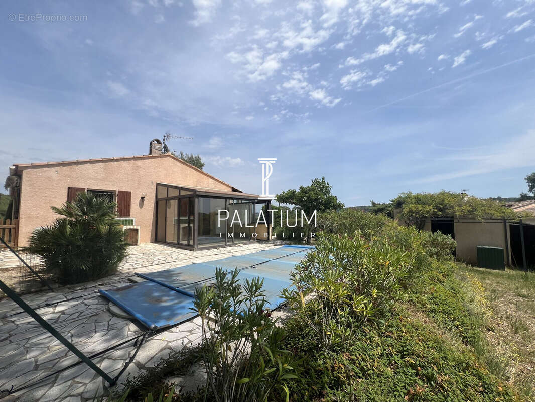 Maison à ESPARRON-DE-VERDON