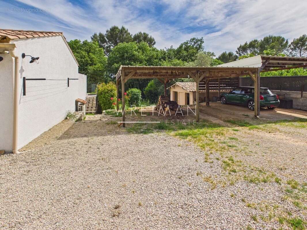 Maison à TRANS-EN-PROVENCE