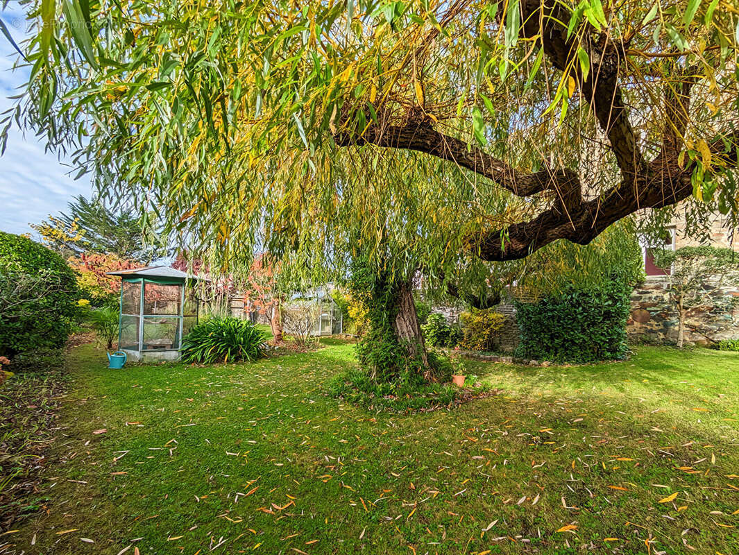 Maison à DOL-DE-BRETAGNE