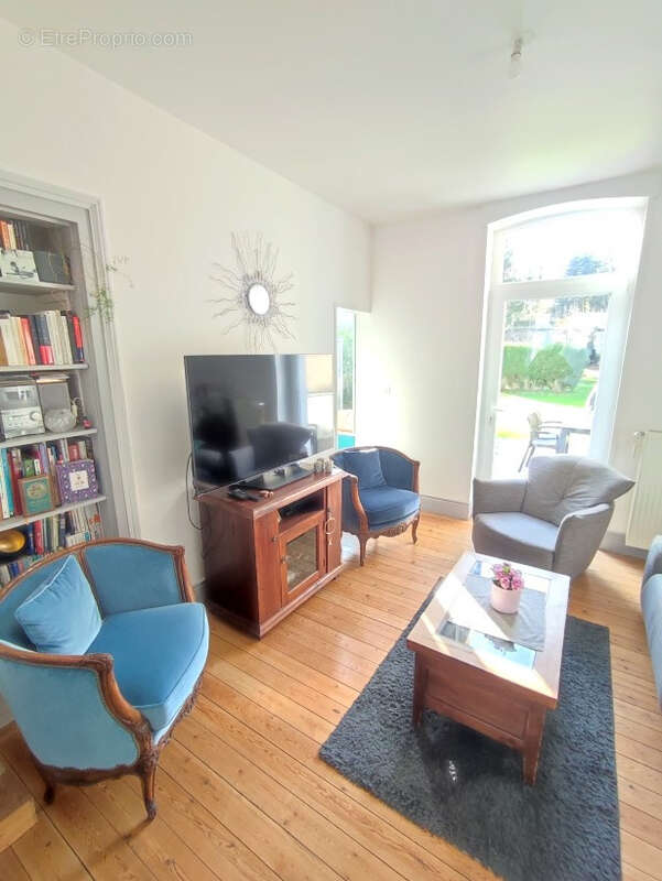 Maison à SAINT-ETIENNE-AU-MONT