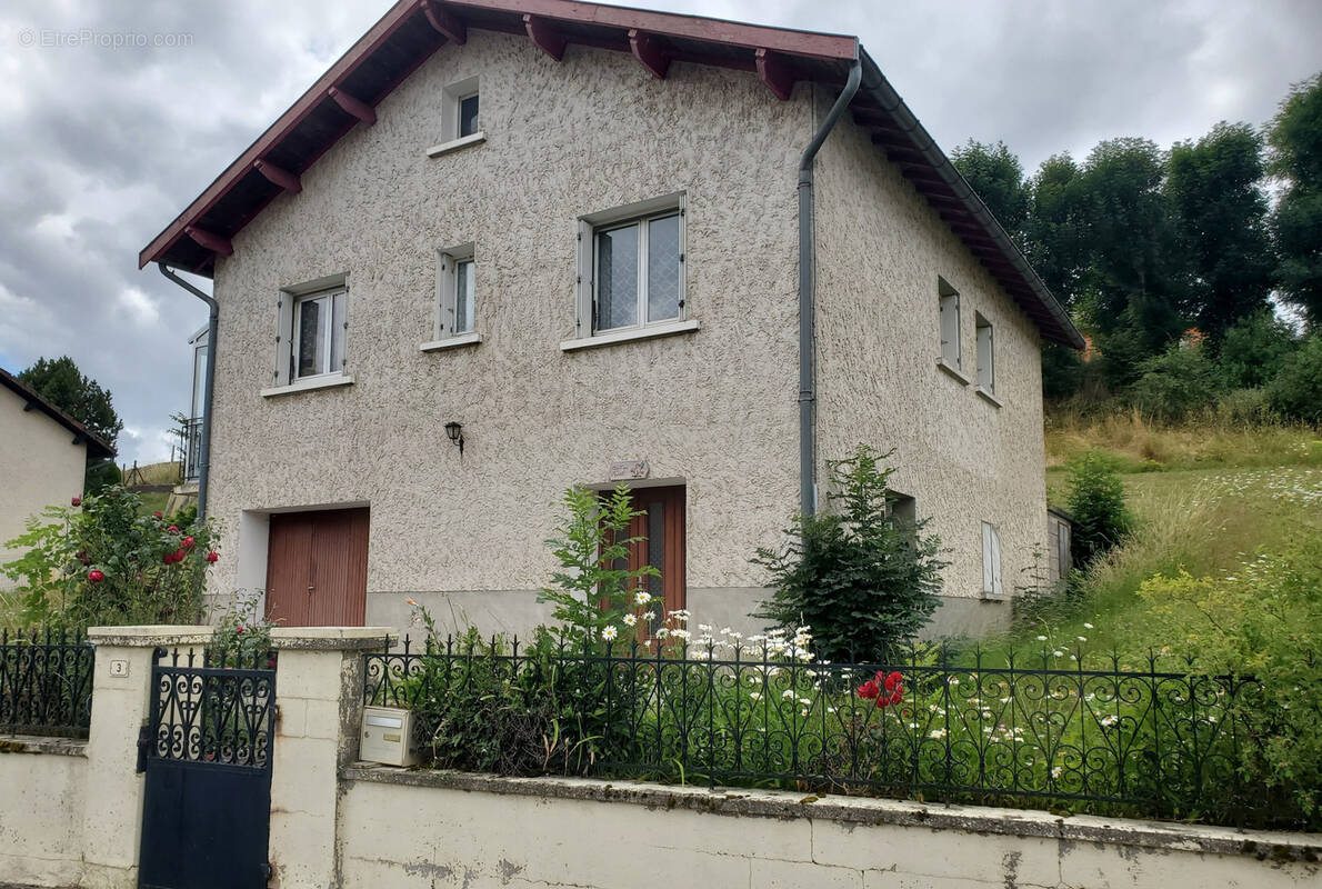 Maison à LANDOS
