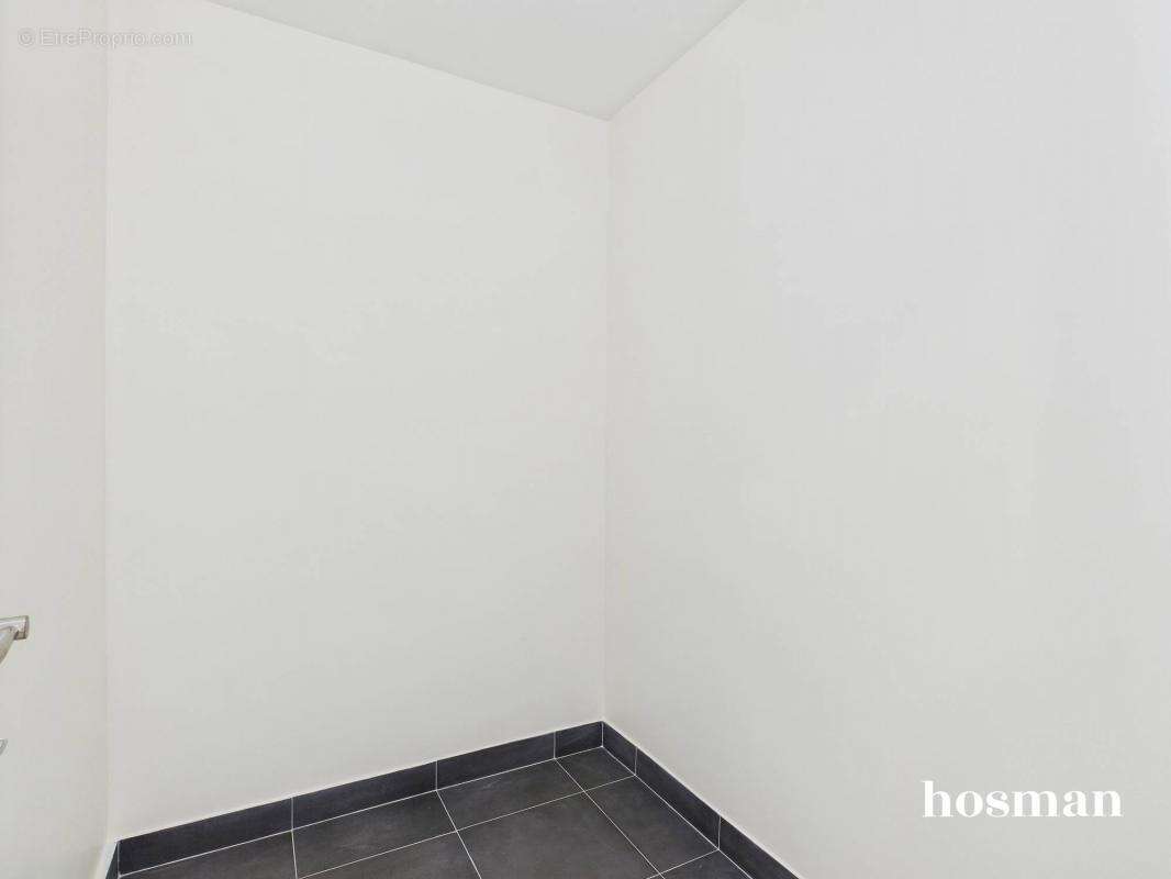 Appartement à PARIS-19E