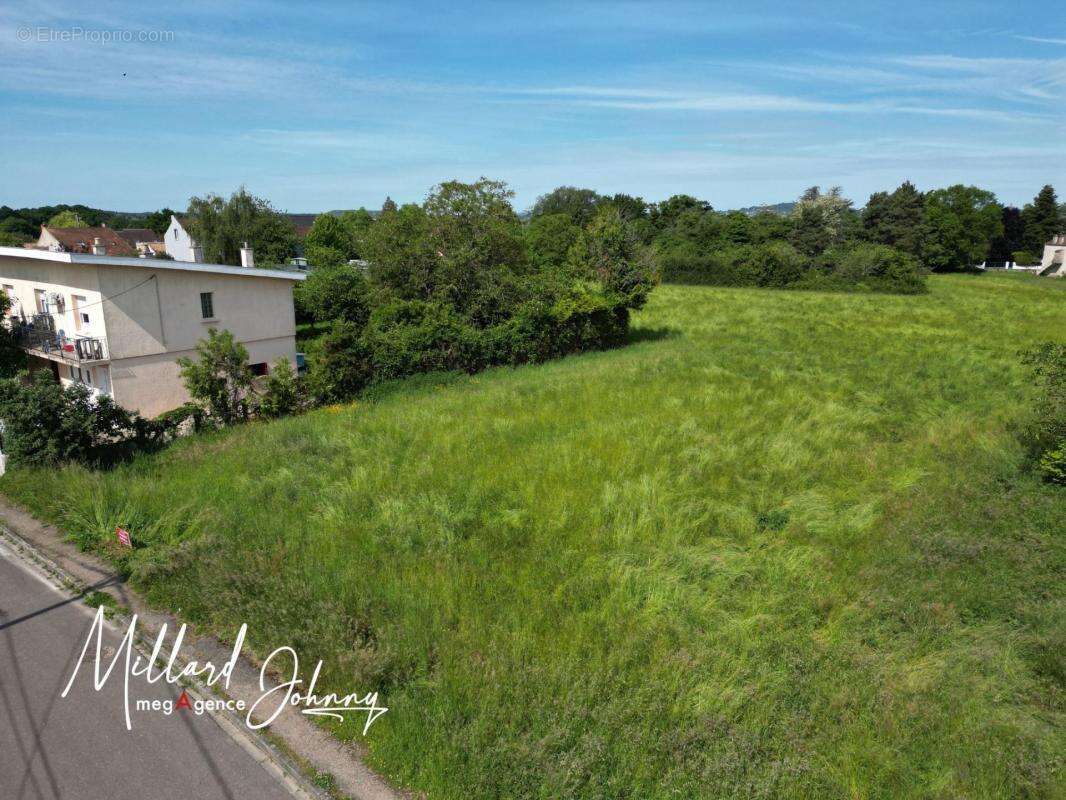 Terrain à SAINT-VALLIER