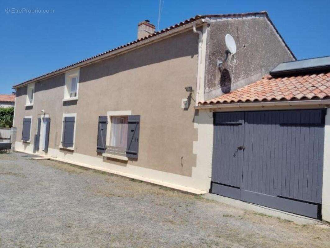 Maison à LE LANGON