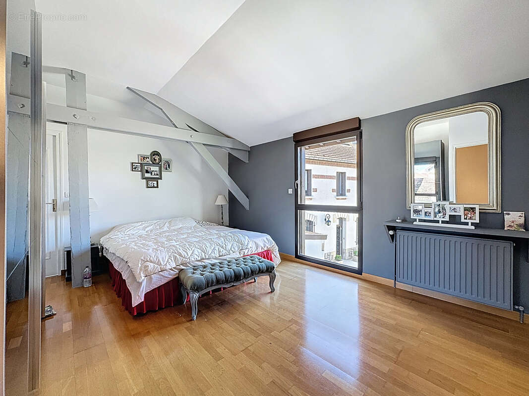 Maison à BOURGOGNE
