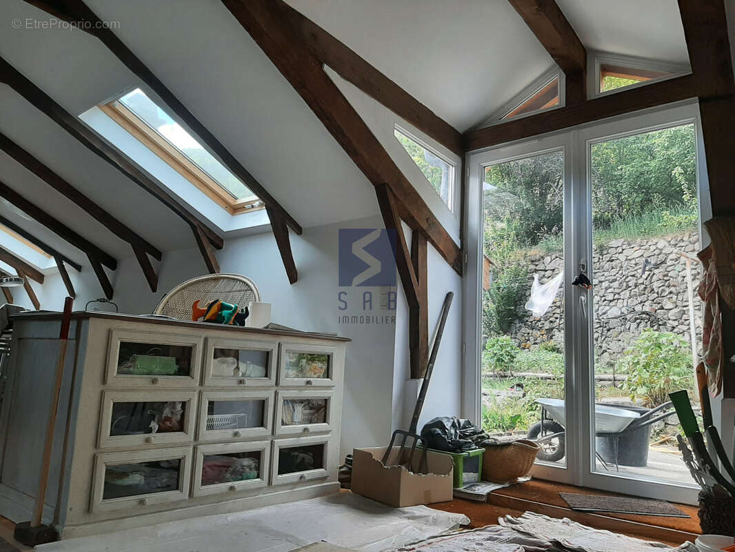 Maison à ALBON-D'ARDECHE