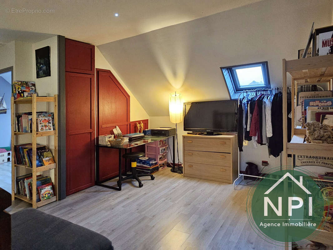 Maison à LIVRY-SUR-SEINE