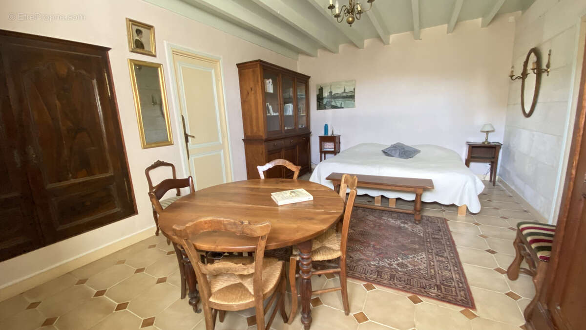 Maison à BOUTENAC-TOUVENT