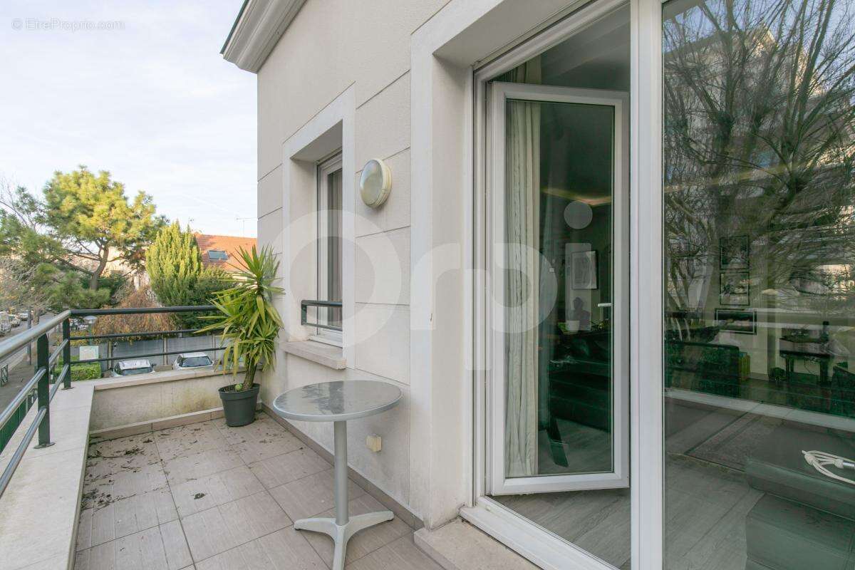 Appartement à NOGENT-SUR-MARNE