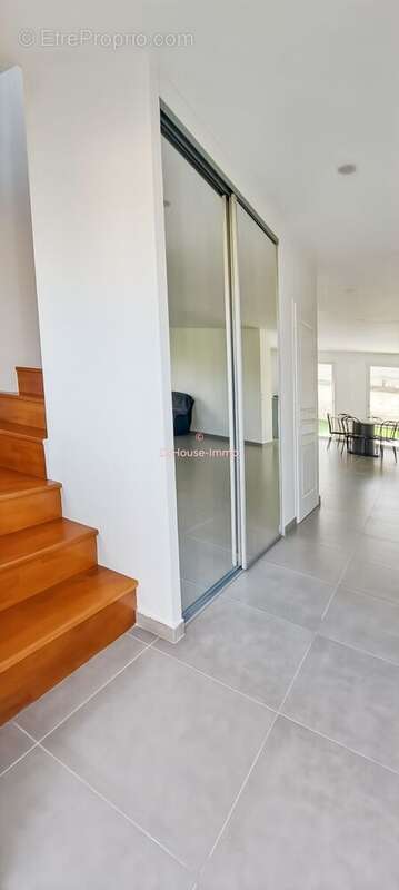 Maison à BRIE-COMTE-ROBERT