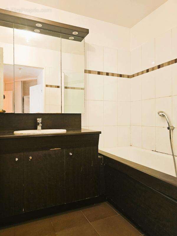 Appartement à SURESNES