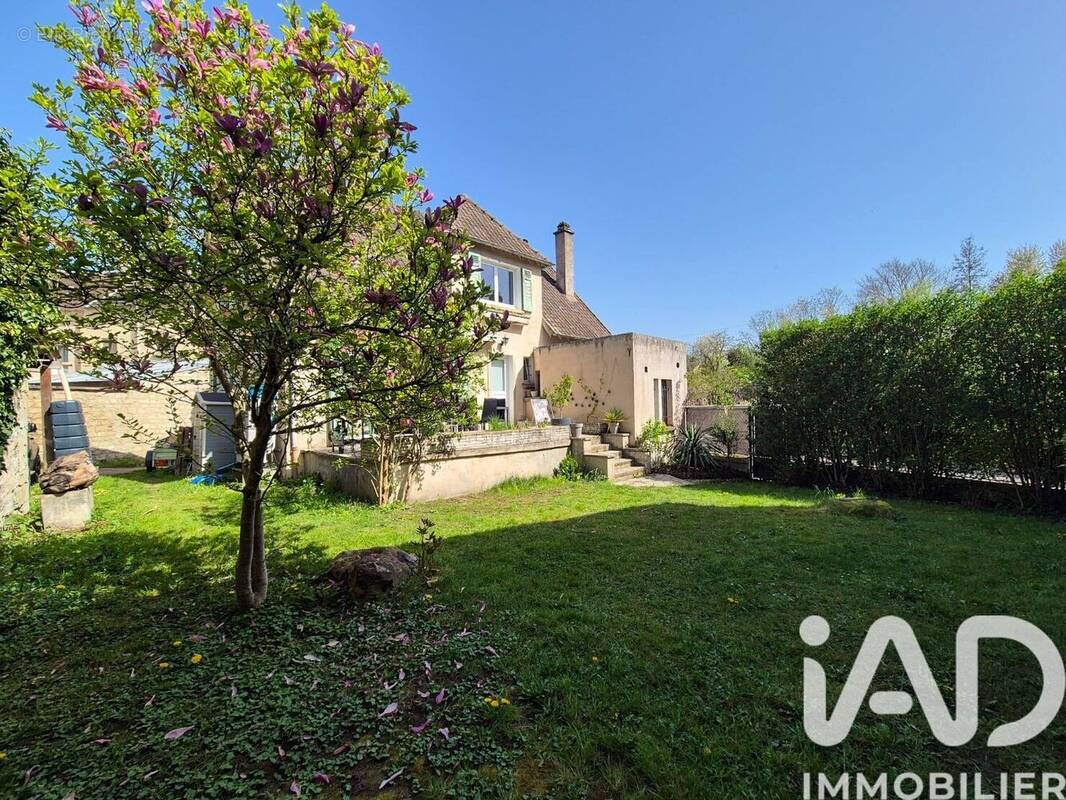 Photo 1 - Maison à MARINES