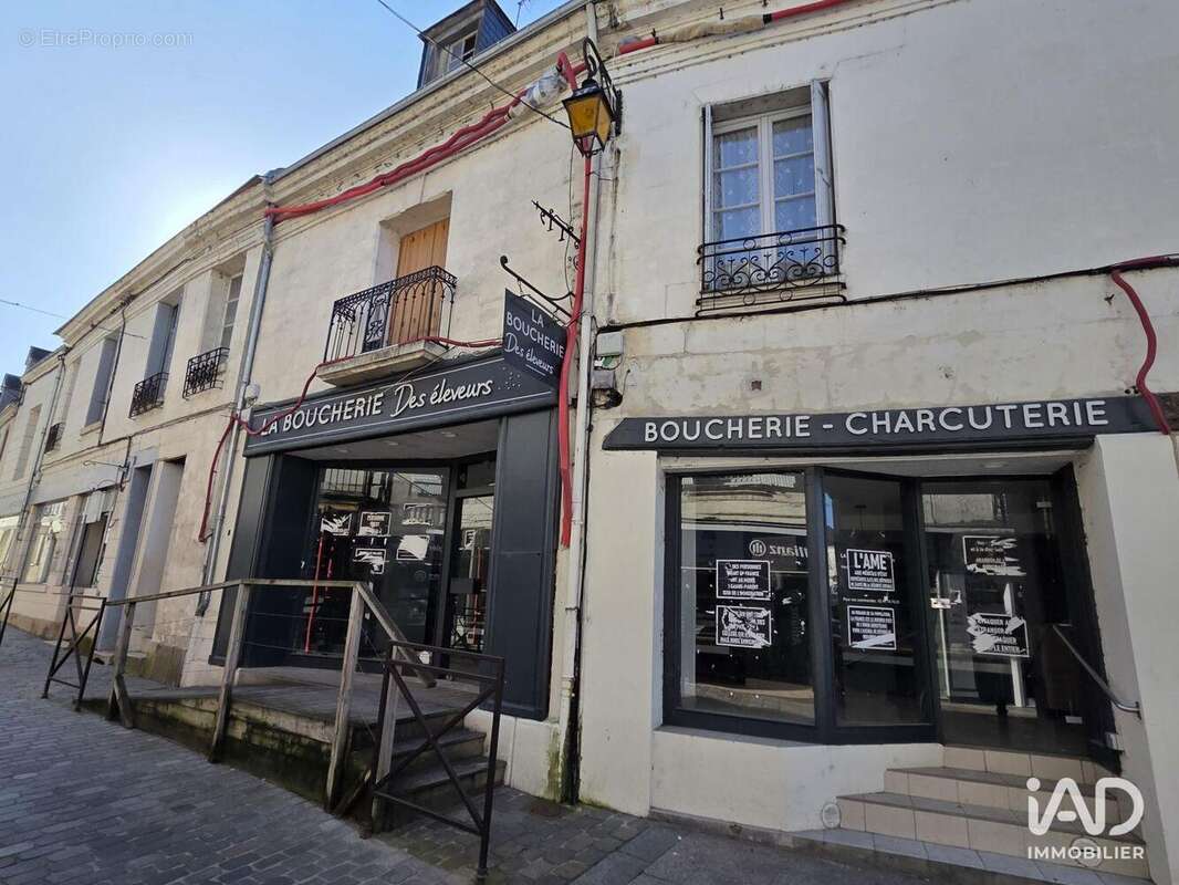 Photo 2 - Commerce à LOCHES