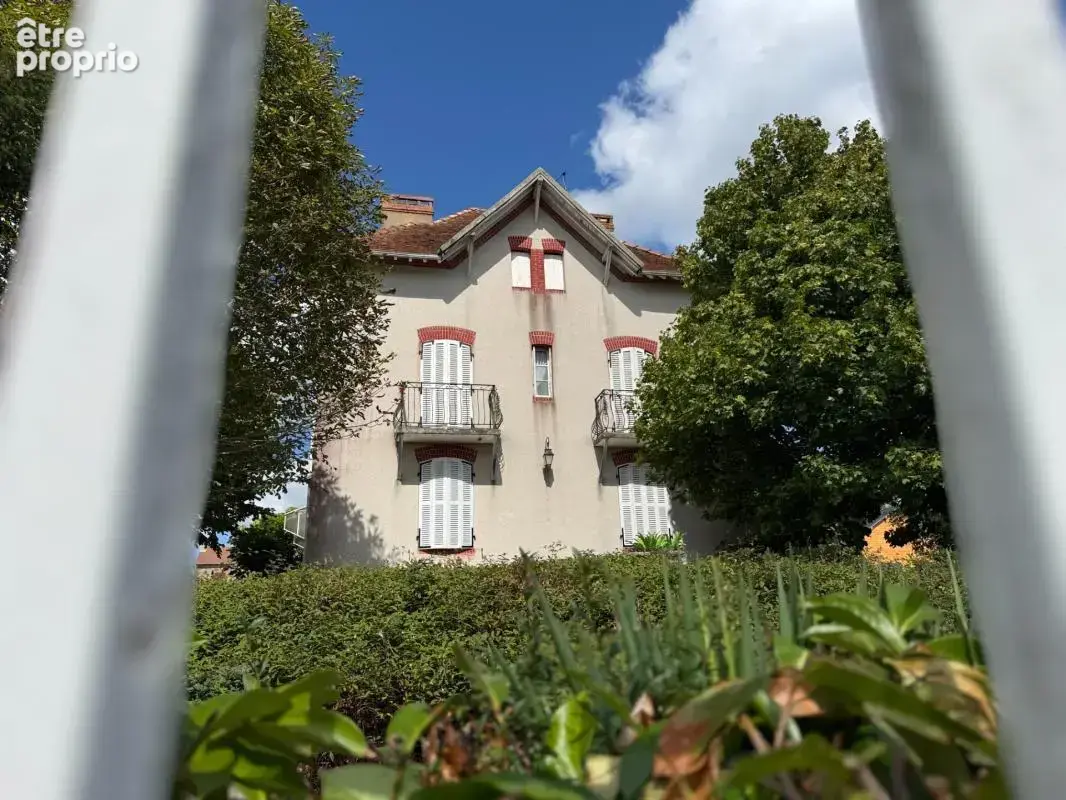 Manoir de 170m² avec son annexe de 50m² et ses dépendances sur terrain de 3 423m² 244 000 € - photo 57