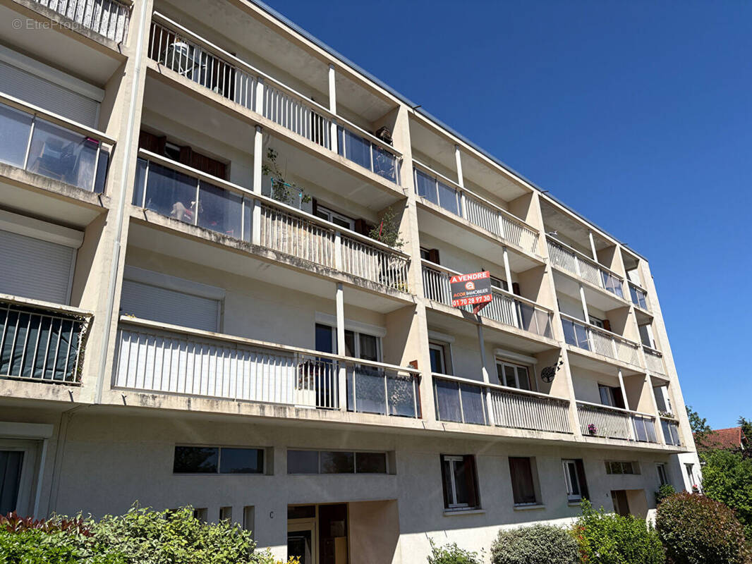 Appartement à CHATILLON