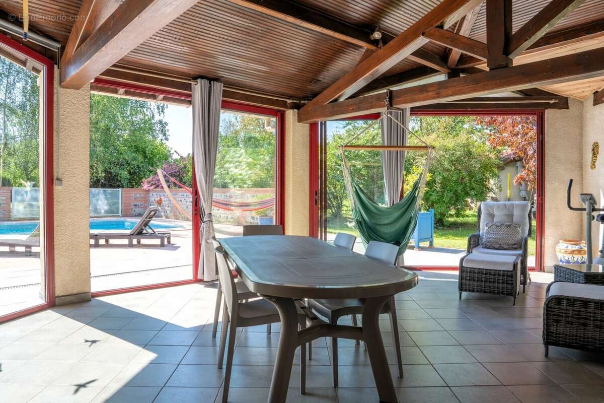 Maison à LABASTIDE-SAINT-SERNIN